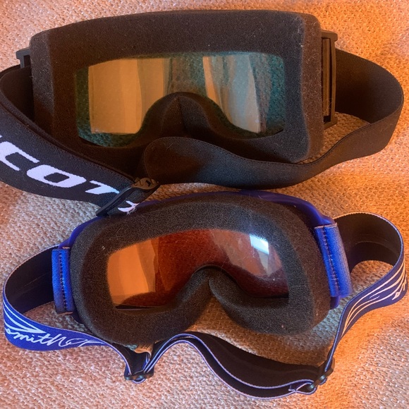 2 ski/snowboard goggles, Smith Optics and Scott - Picture 3 of 3